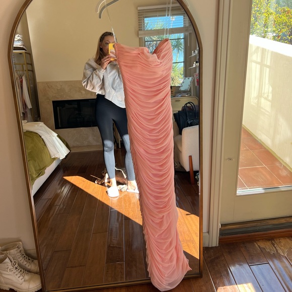 HOUSE OF CB Pink Scrunch Gown - Picture 3 of 5